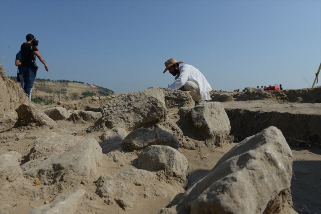 Maydos Kilisetepe Höyüğü'nde 4 bin yıllık savunma duvarı kalıntıları